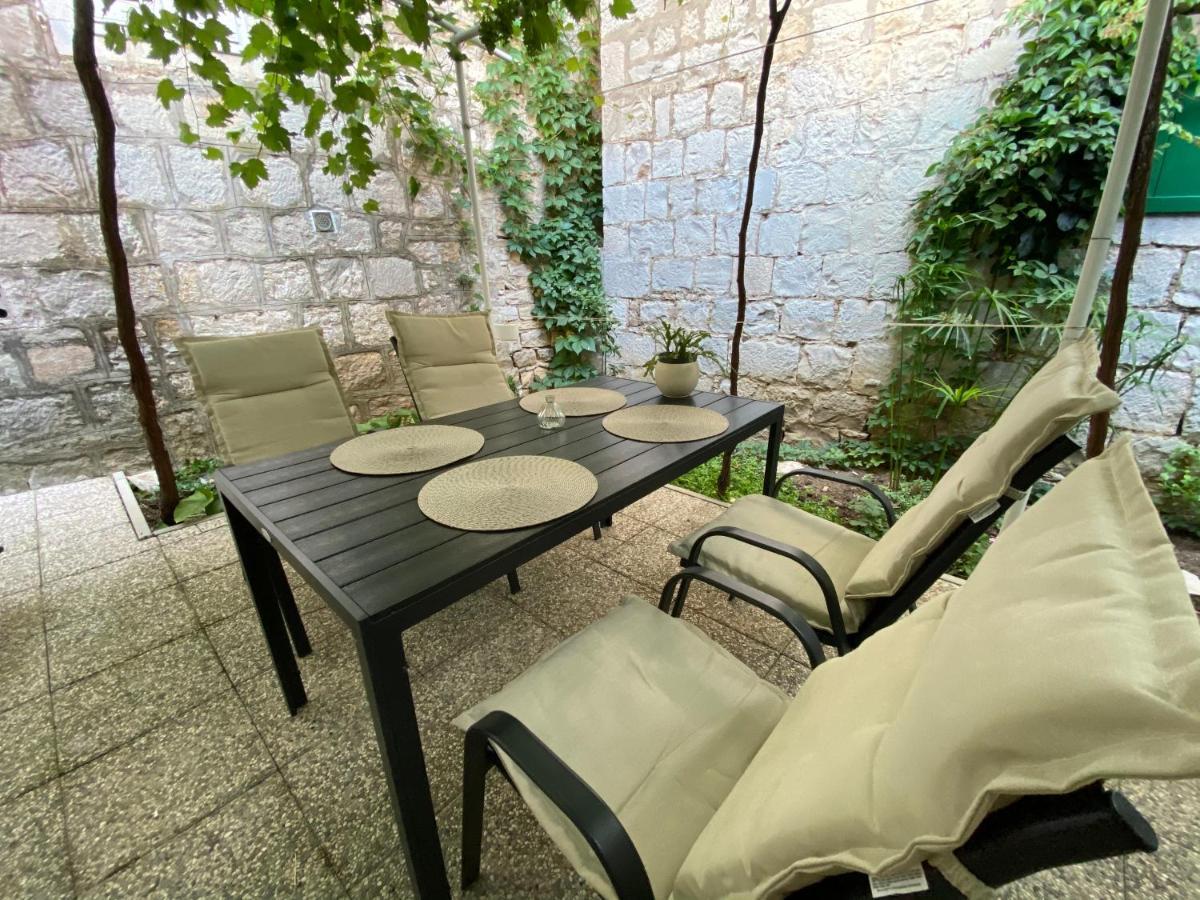 Kaštela Apartment Stari Dvor מראה חיצוני תמונה