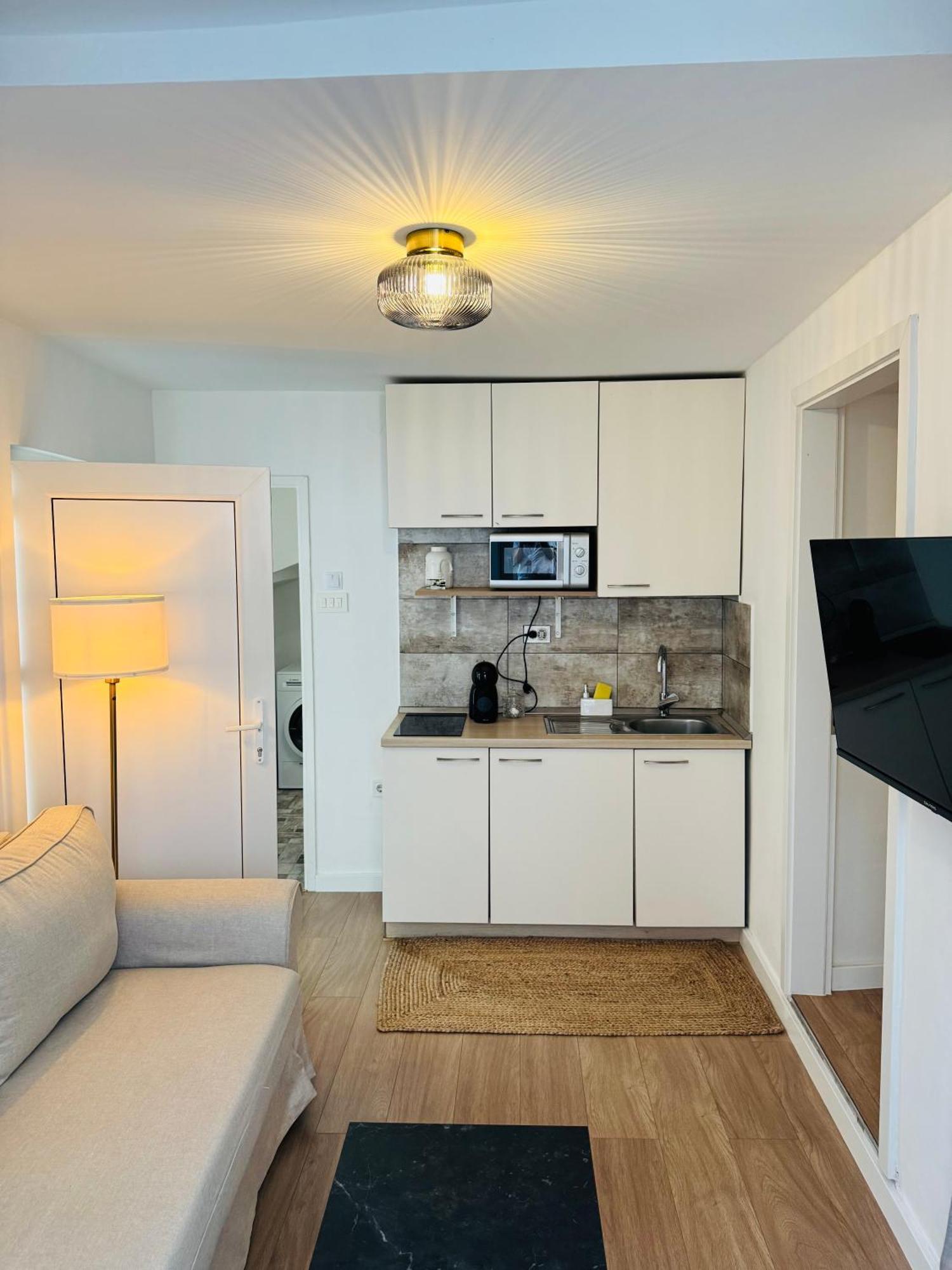 Kaštela Apartment Stari Dvor מראה חיצוני תמונה